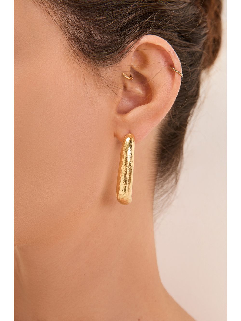 ViX — Brinco Leone Dourado